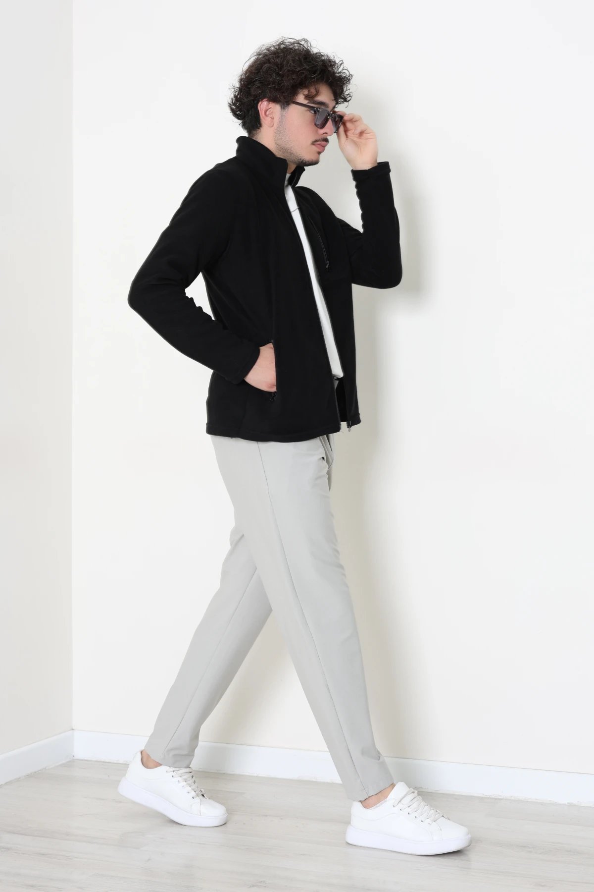 Polar Tam Fermuarlı 3 Cepli Erkek Outdoor Sweat Siyah