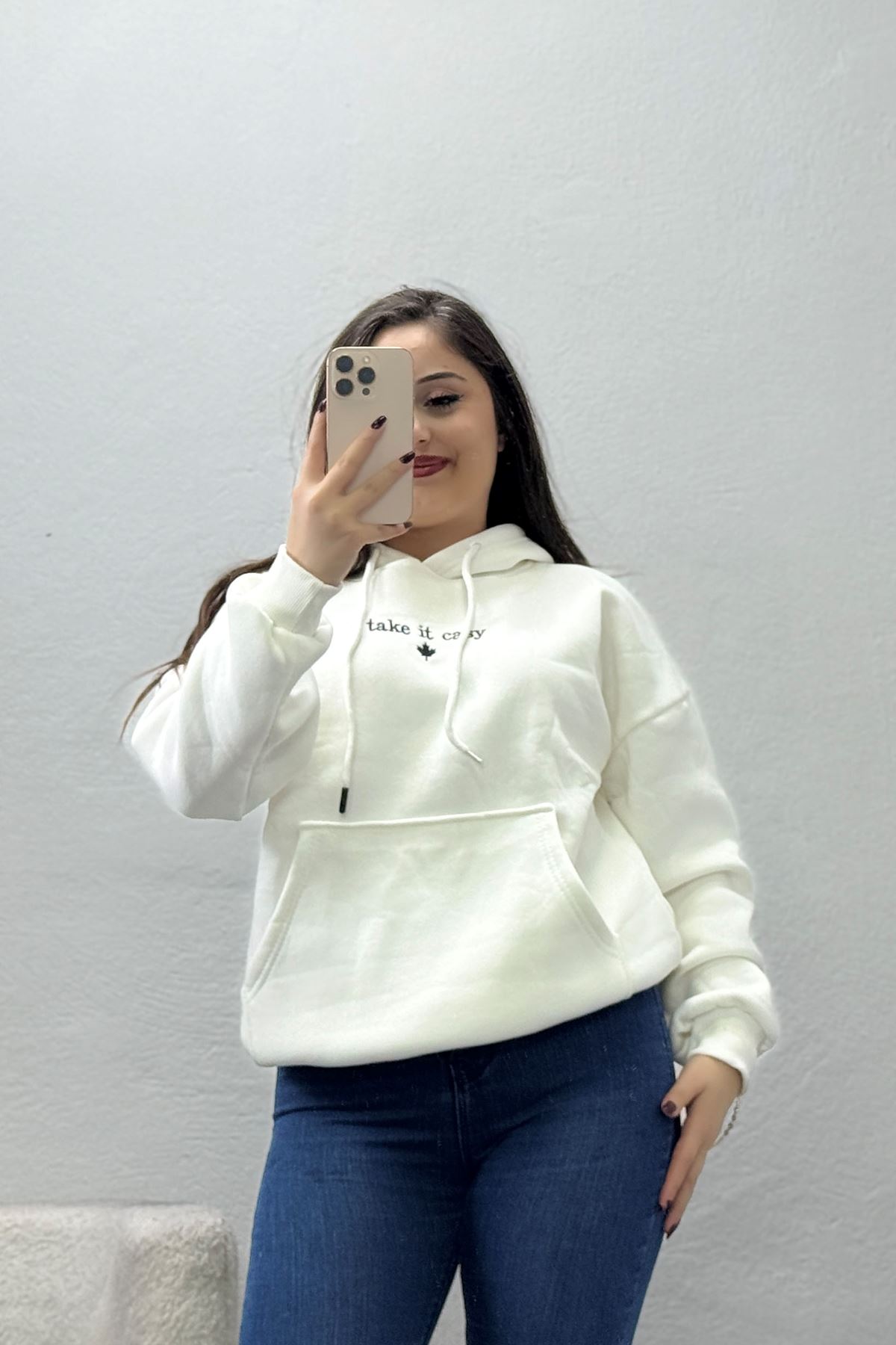 Kadın Üç İplik Kapşonlu Nakışlı Sweat Ekru