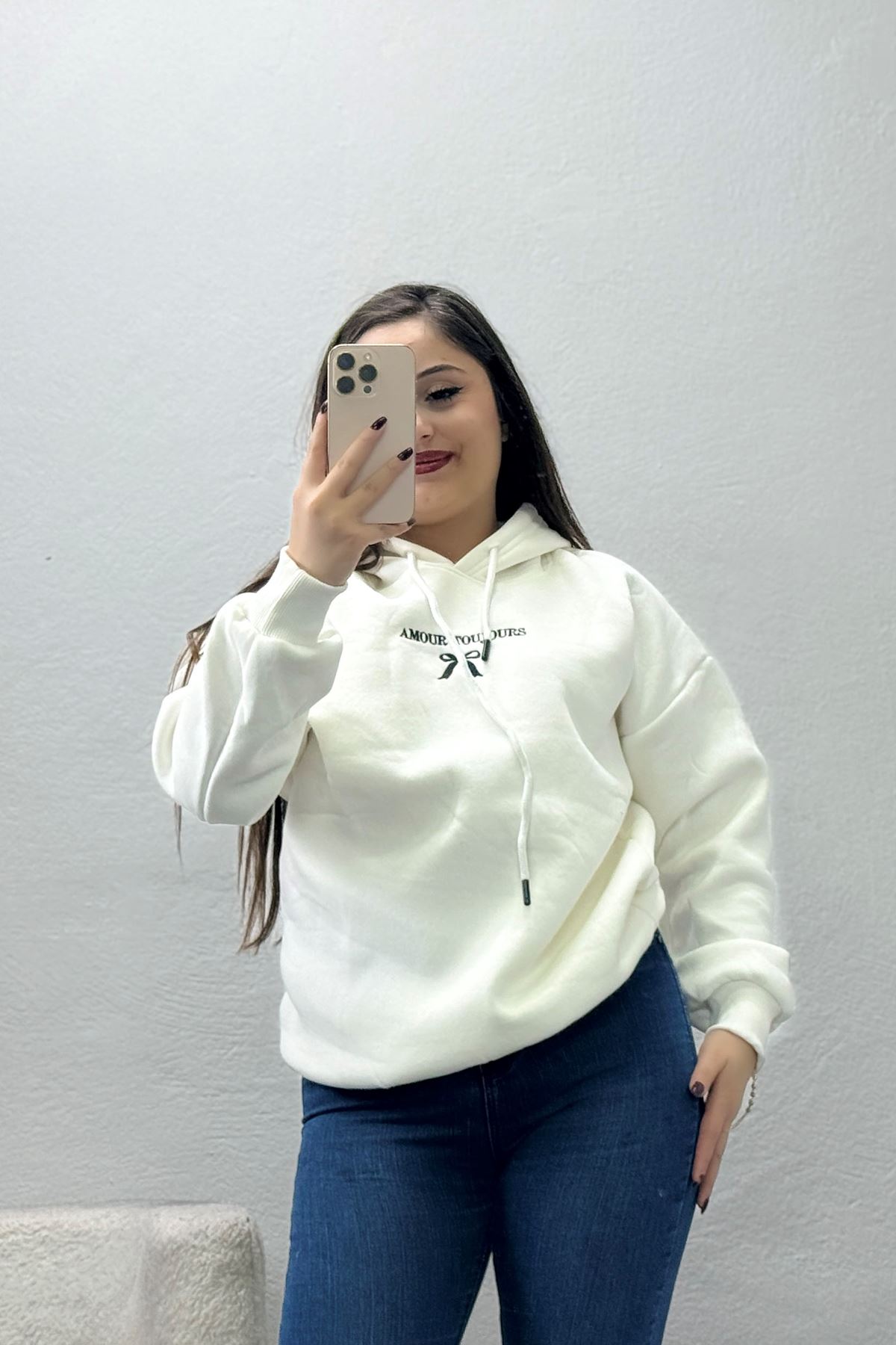 Kadın Üç İplik Kapşonlu Nakışlı Sweat Ekru