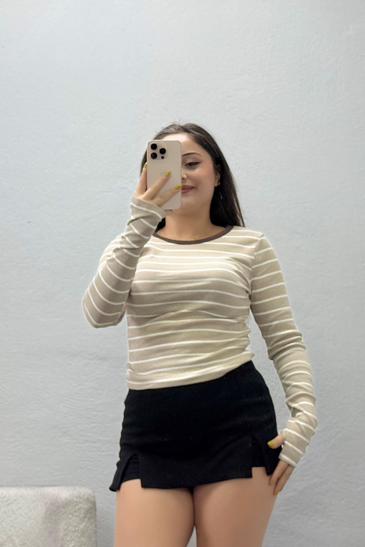 Kadın Parmak Geçmeli Çizgili Kaşkorse Body Bejbeyaz